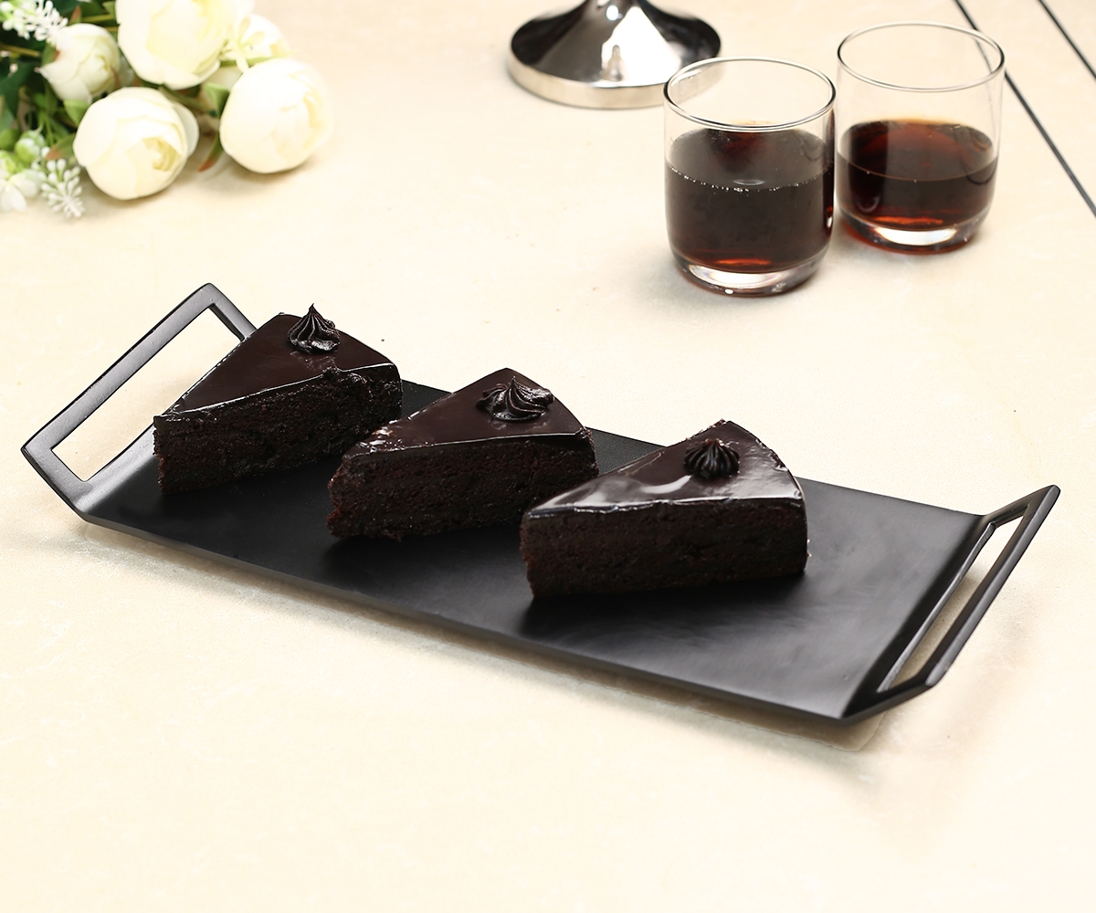 Urban matte black serving tray